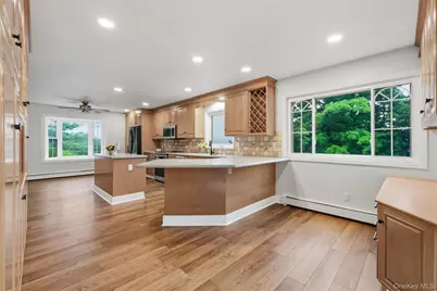 26 Sebastian Court, Hopewell Junction, NY 12533 - Photo 9