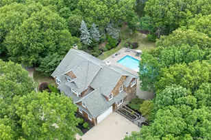 1999 Deerfield Rd, Water Mill, NY 11976 - Photo 33