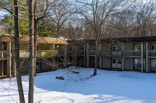 10 Wild Oaks Rd, Goldens Bridge, NY 10526 - Photo 3