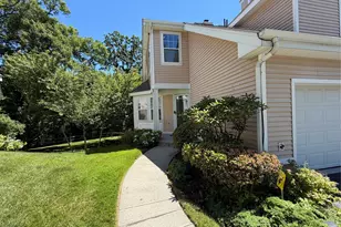 121 Winding Ridge Rd, White Plains, NY 10603 - Photo 3