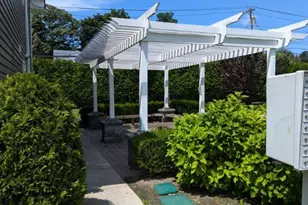 1737 N Gardiner Dr, Bay Shore, NY 11706 - Photo 7