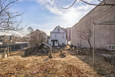 1052 McLean Avenue, Yonkers, NY 10704 - Photo 7