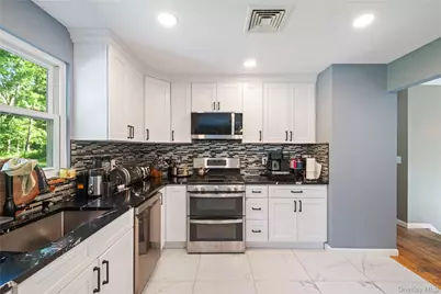 46 Rogers Road, Hyde Park, NY 12538 - Photo 9