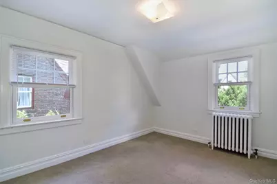 304 Crestwood Avenue, Tuckahoe, NY 10707 - Photo 19