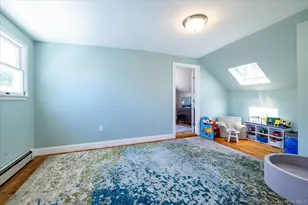 2589 Southard Ave, Oceanside, NY 11572 - Photo 15