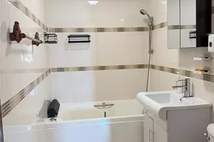 31-12 Union St, Flushing, NY 11354 - Photo 13
