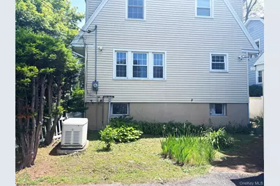 53 Ogden Avenue, White Plains, NY 10605 - Photo 17