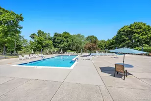 703 Drew Dr, Saint James, NY 11780 - Photo 31