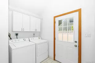 130 Coach Ln, Levittown, NY 11756 - Photo 9