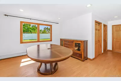 130 Coach Lane, Levittown, NY 11756 - Photo 19