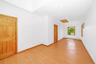130 Coach Ln, Levittown, NY 11756 - Photo 31