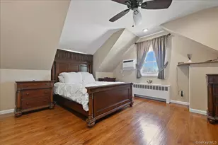 1022 White Birch Ln, Wantagh, NY 11793 - Photo 17