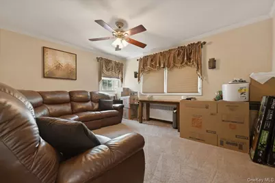 1022 White Birch Lane, Wantagh, NY 11793 - Photo 13