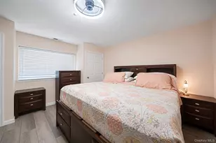 515 Picasso Way, Middle Island, NY 11953 - Photo 15