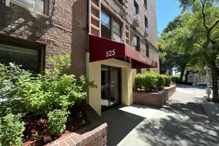525 W 235th St, Bronx, NY 10463 - Photo 15