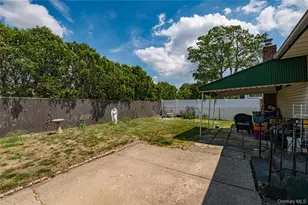 53 N 1st St, Deer Park, NY 11729 - Photo 13