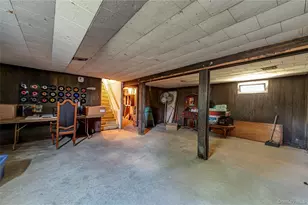 53 N 1st St, Deer Park, NY 11729 - Photo 11
