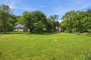 2 Maple Ln, Hyde Park, NY 12538 - Photo 31