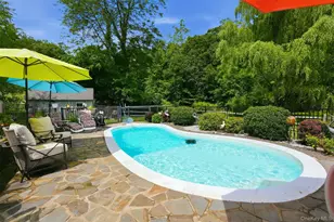 2 Maple Ln, Hyde Park, NY 12538 - Photo 33