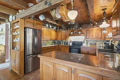 2 Maple Lane, Hyde Park, NY 12538 - Photo 17