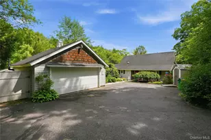 2 Maple Ln, Hyde Park, NY 12538 - Photo 35