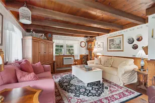 2 Maple Ln, Hyde Park, NY 12538 - Photo 15