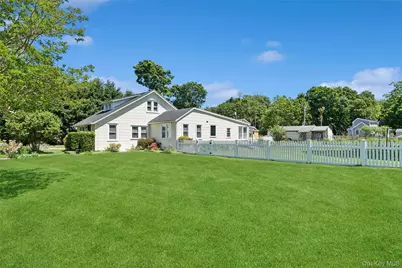 9 7th Street, Jamesport, NY 11947 - Photo 5