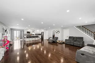 663 Arthur St, Baldwin, NY 11510 - Photo 5
