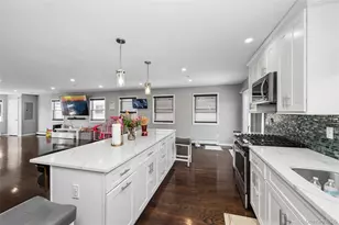 663 Arthur St, Baldwin, NY 11510 - Photo 9