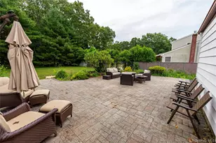 95 Haven Ave, Ronkonkoma, NY 11779 - Photo 19
