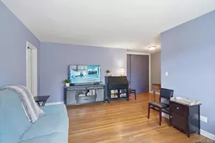 62-19 53rd Ave, Maspeth, NY 11378 - Photo 5