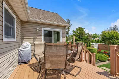 2163 Spruce Street, Wantagh, NY 11793 - Photo 17