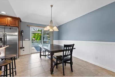 16 Taft Avenue, Bethpage, NY 11714 - Photo 13