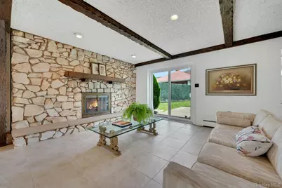 100 Neptune Avenue, New Rochelle, NY 10805 - Photo 19