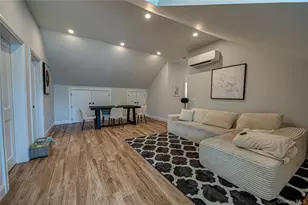68 Nassau Rd, Huntington, NY 11743 - Photo 15