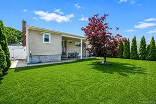 52 Eastlake Ave, Massapequa Park, NY 11762 - Photo 23
