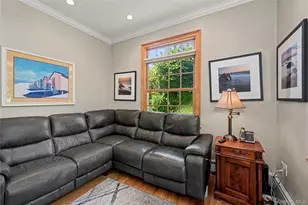 114 Fairfax Ave, Hawthorne, NY 10532 - Photo 11