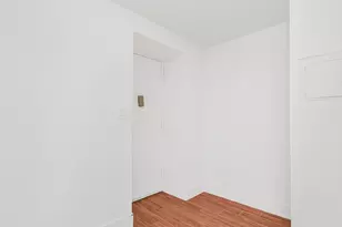 581 Academy St, New York, NY 10034 - Photo 9