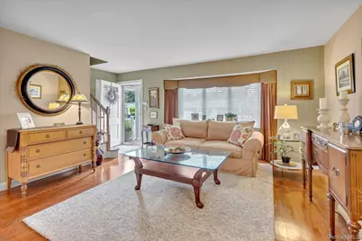 197 Walker Street, West Babylon, NY 11704 - Photo 3
