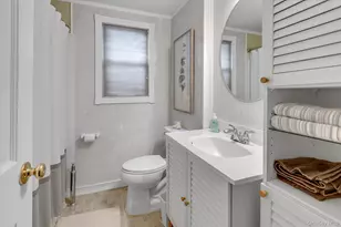 197 Walker St, West Babylon, NY 11704 - Photo 13