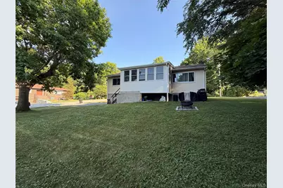 7 Richmond Road, Poughkeepsie, NY 12603 - Photo 15