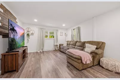 19 Hulse Avenue, Middletown, NY 10940 - Photo 5