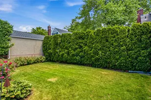 65 Stewart Ave, Garden City, NY 11530 - Photo 17