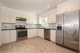 65 Lincoln Rd, Scarsdale, NY 10583 - Photo 9