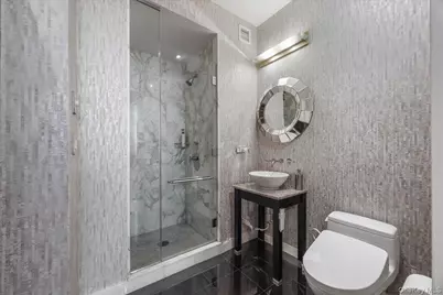 230 W 56th Street #PHB, New York (Manhattan), NY 10019 - Photo 25