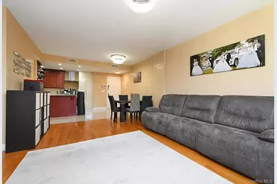 63-36 99th Street #5E, Rego Park, NY 11374 - Photo 3