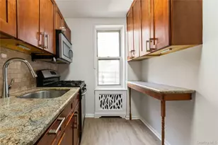 5610 Netherland Ave, Bronx, NY 10471 - Photo 7