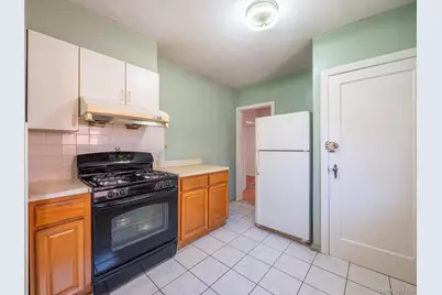7618 172nd Street, Fresh Meadows, NY 11366 - Photo 9
