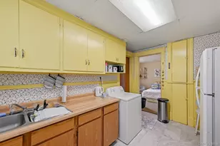 361 Church St, Poughkeepsie, NY 12601 - Photo 7