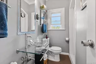 323 E Walnut St, Long Beach, NY 11561 - Photo 17